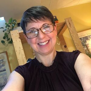 Meet your Posher, Anne